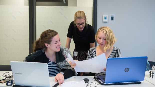 Nikola Edelsztejn | The non-hierarchical culture at Dutch universities is quite remarkable